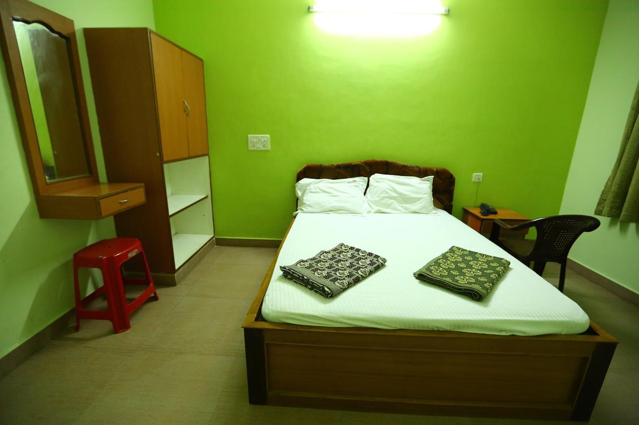 Hotel Abirami Residency Tirukkadaiyur Exterior foto