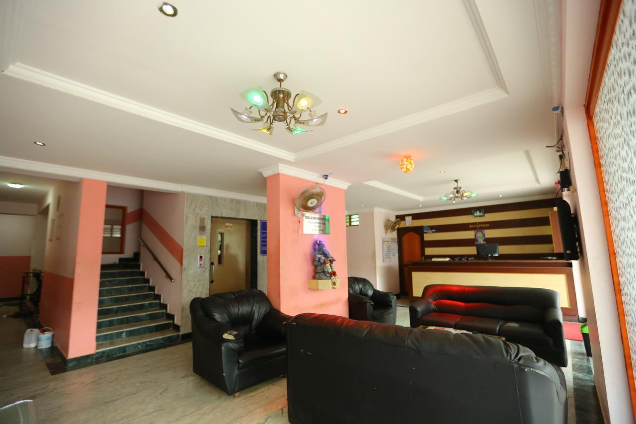 Hotel Abirami Residency Tirukkadaiyur Exterior foto