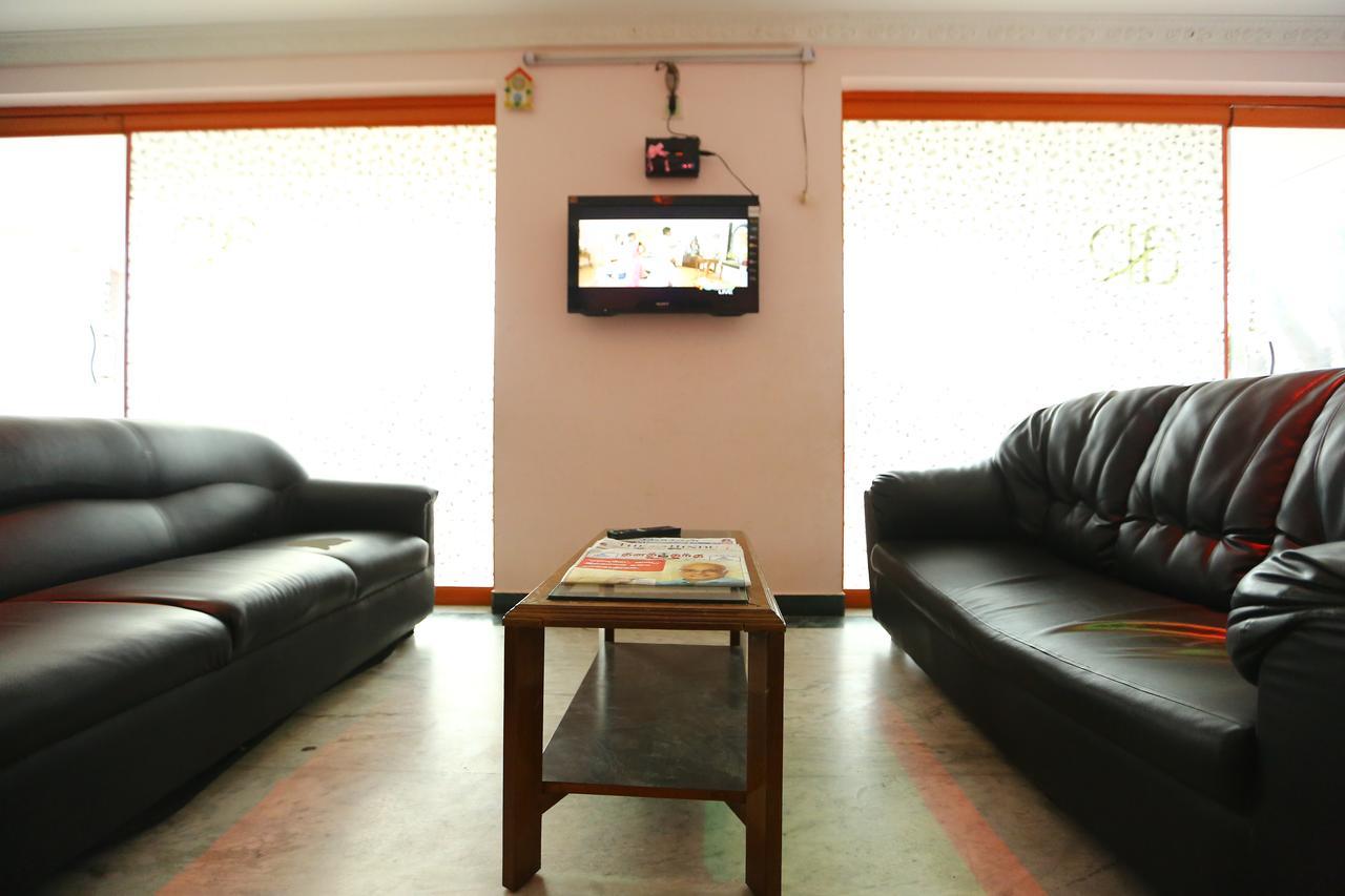 Hotel Abirami Residency Tirukkadaiyur Exterior foto