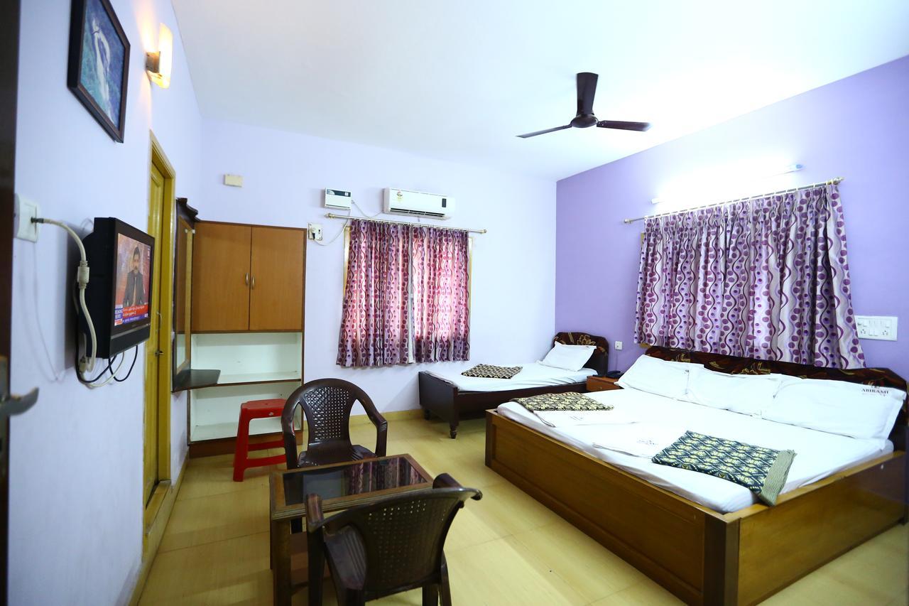 Hotel Abirami Residency Tirukkadaiyur Exterior foto